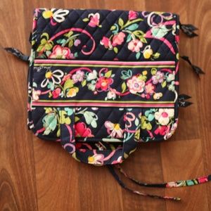 Ribbons Hanging Travel Organizer